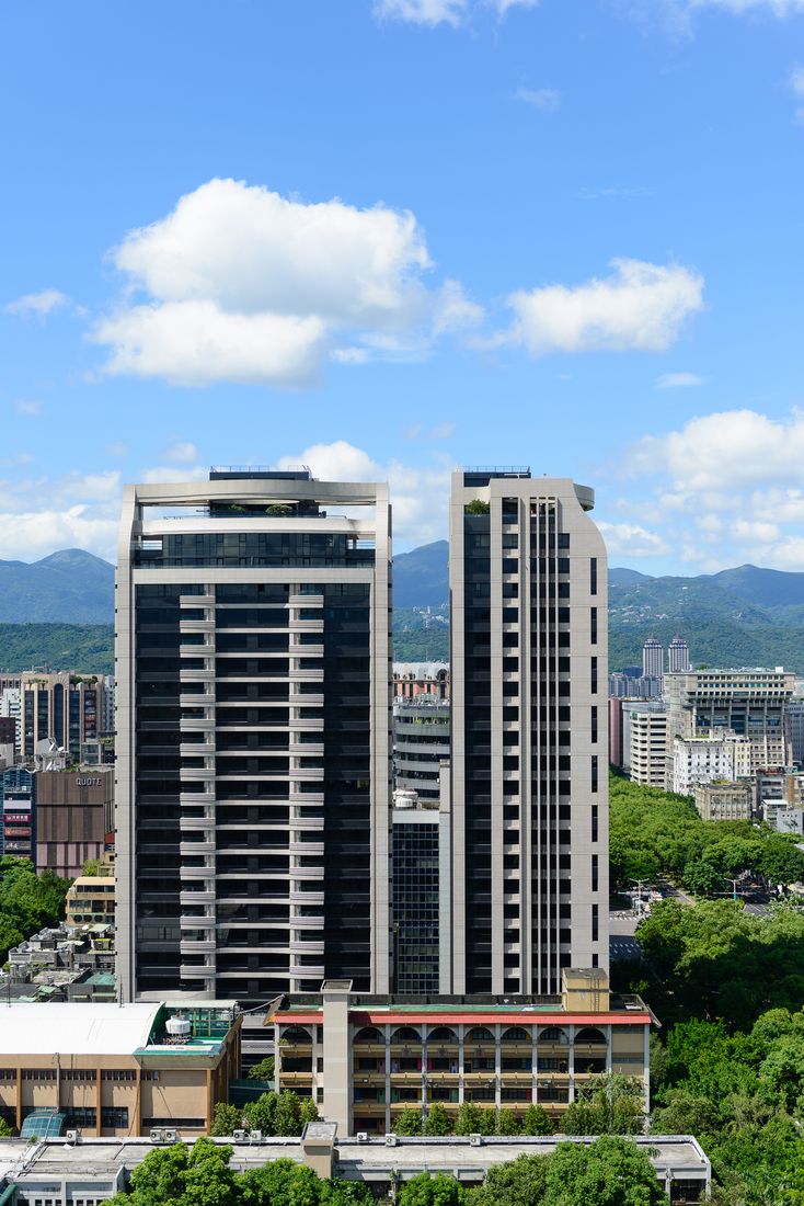 Top 9. 華固名鑄(松山區)